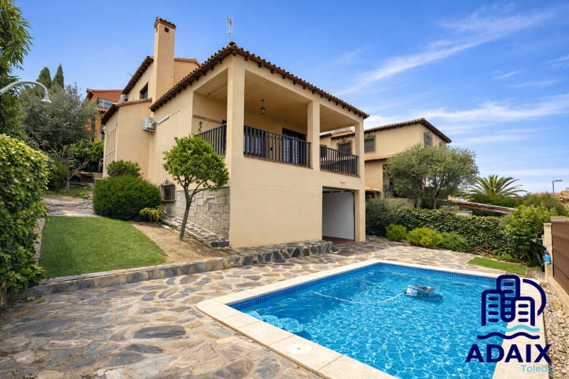 Exterior view of House or chalet for sale in Bargas  with Air Conditioner, Heating and Terrace