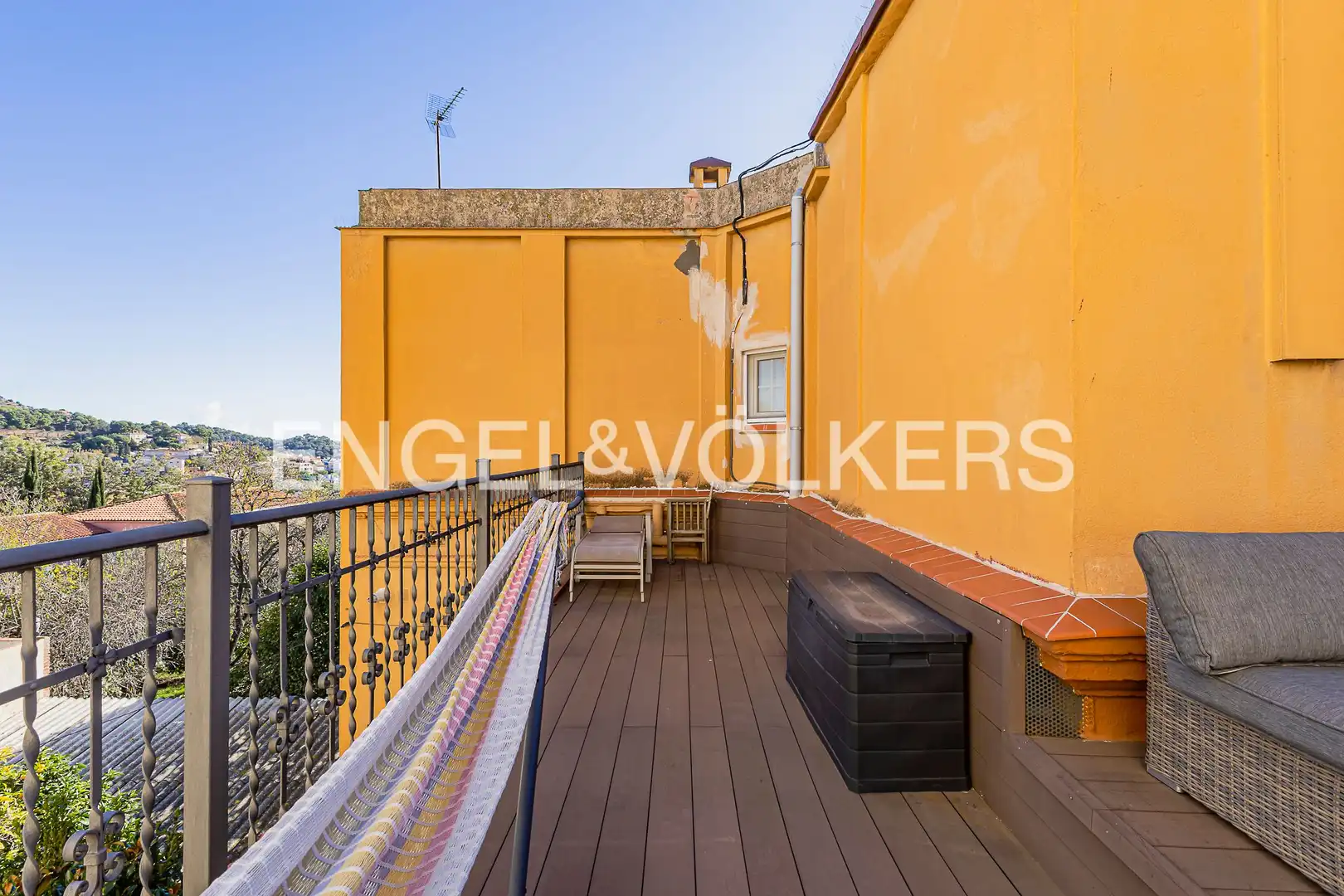 Terrace of Duplexes for sale in Barcelona  with Air Conditioner, Heating and Private garden