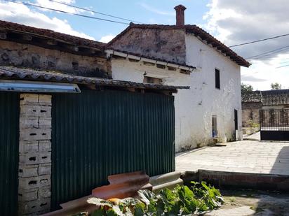 Vista exterior de Casa o xalet en venda en Molledo