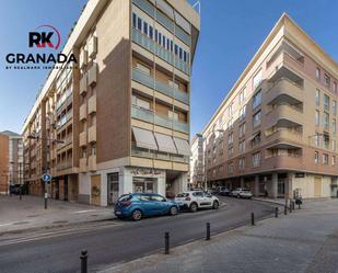 Vista exterior de Pis en venda en  Granada Capital amb Terrassa