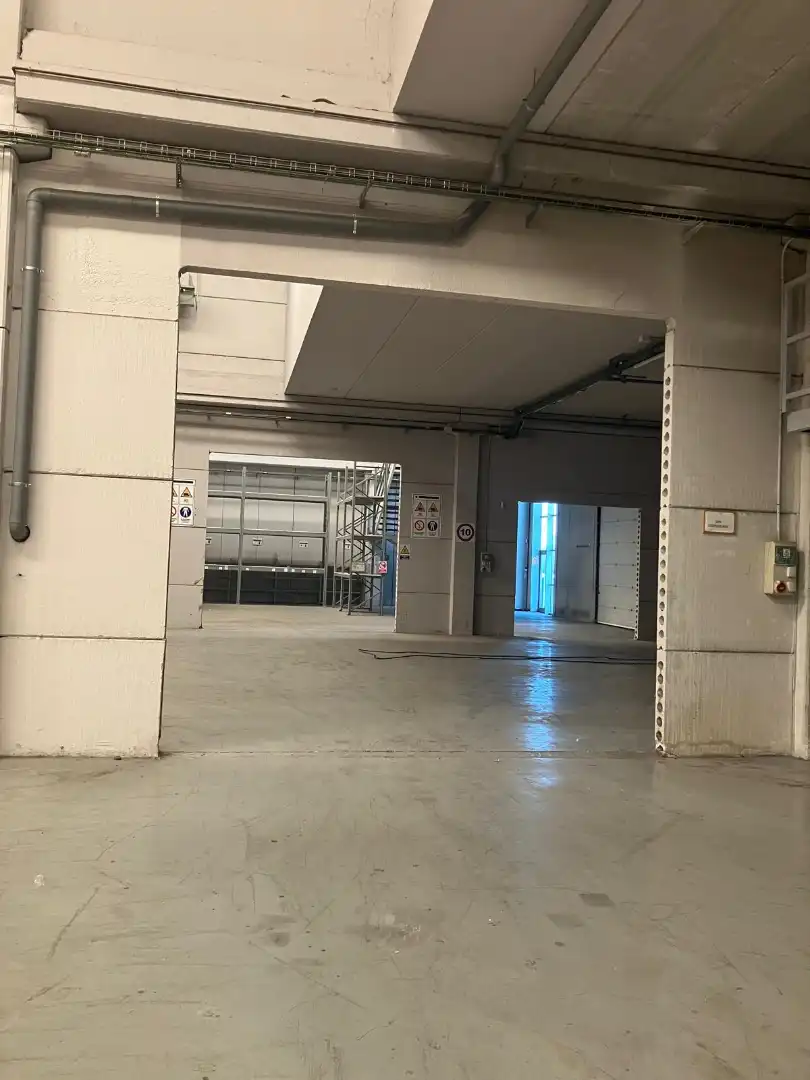 Industrial building with lift for sale in Carrer Unicef, imagen 13