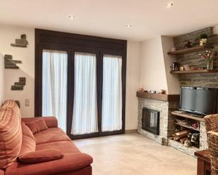 Sala d'estar de Pis en venda en Bagà amb Balcó