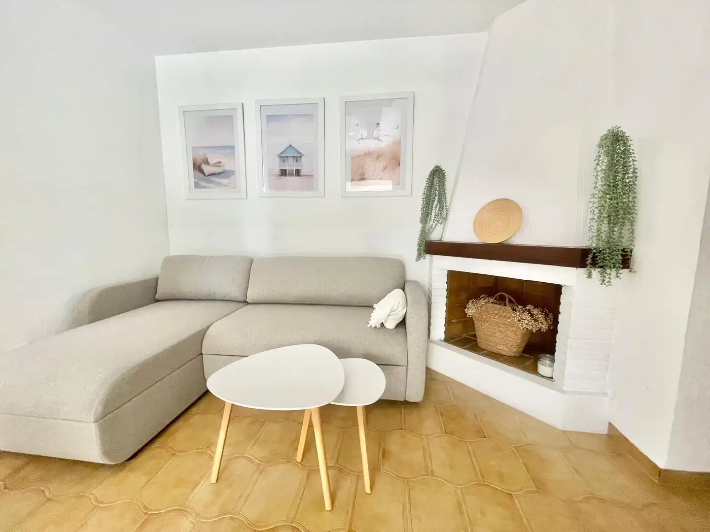 Sala d'estar de Casa o xalet de lloguer en Orihuela amb Terrassa, Piscina i Moblat