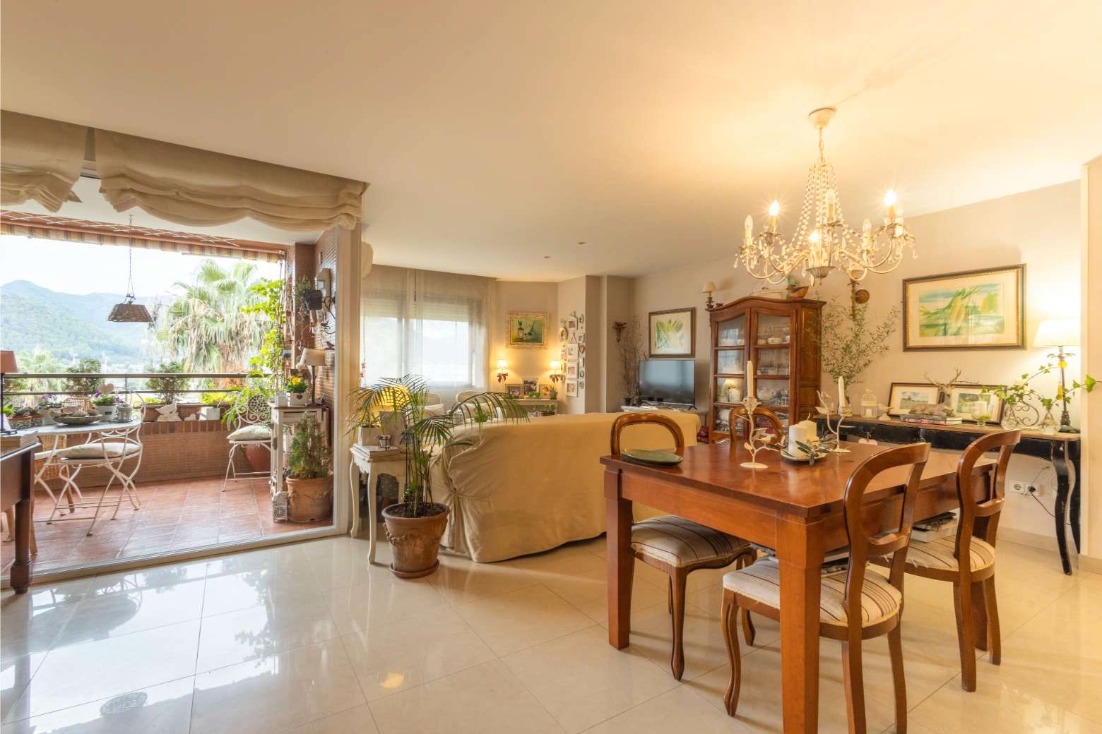 Sala d'estar de Àtic en venda en Gandia amb Aire condicionat, Terrassa i Moblat