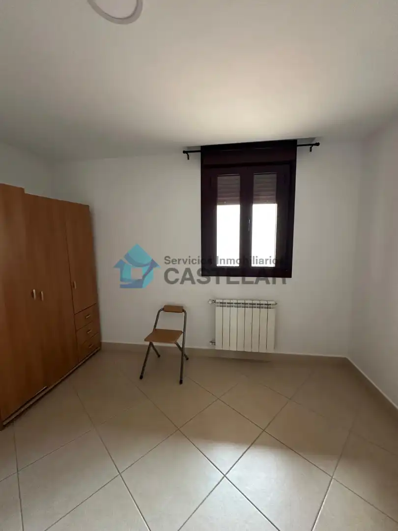 Schlafzimmer von Wohnung zum Verkauf in Oliva de la Frontera mit Möbliert