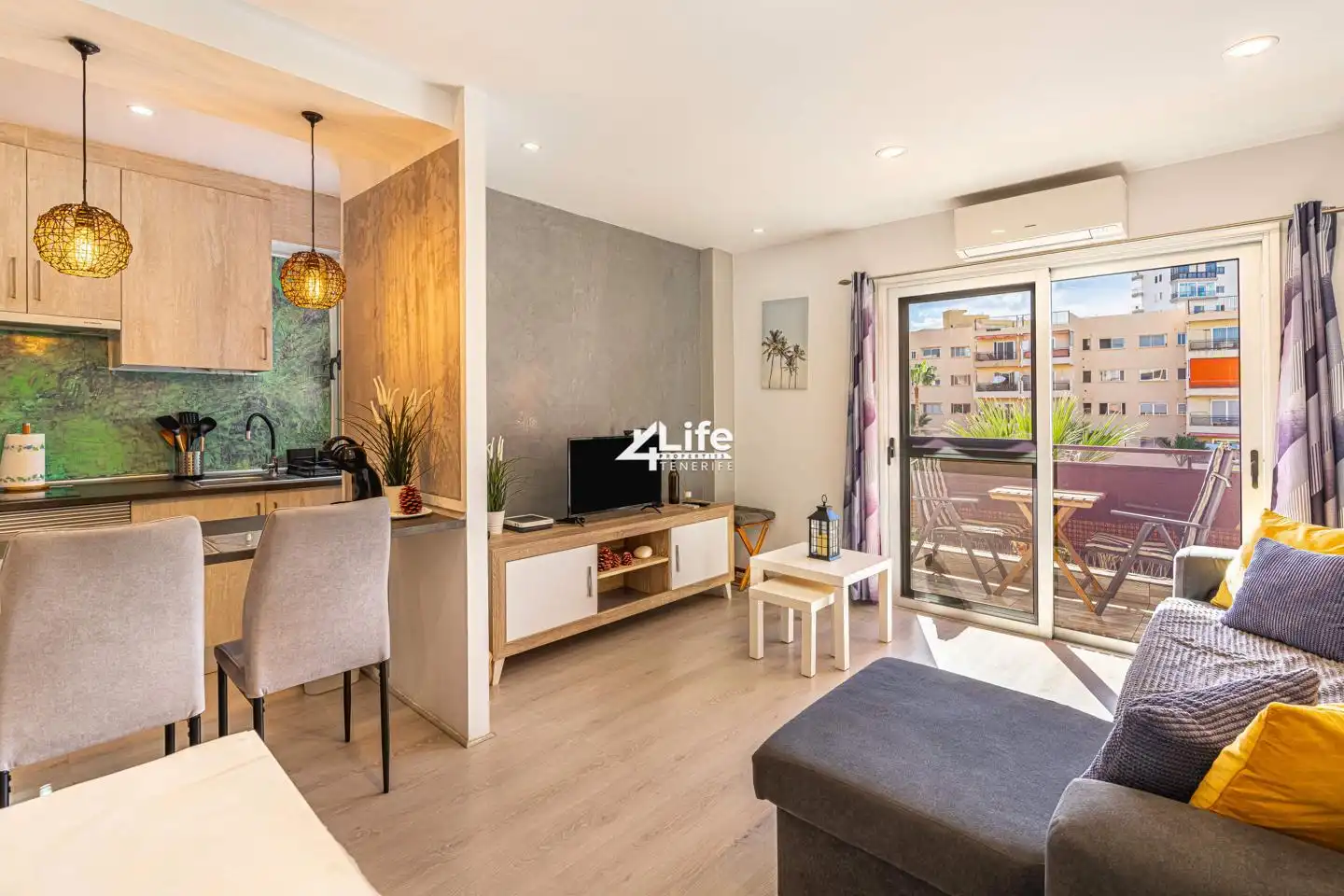 Apartamento con terraza en venta en Los Cristianos