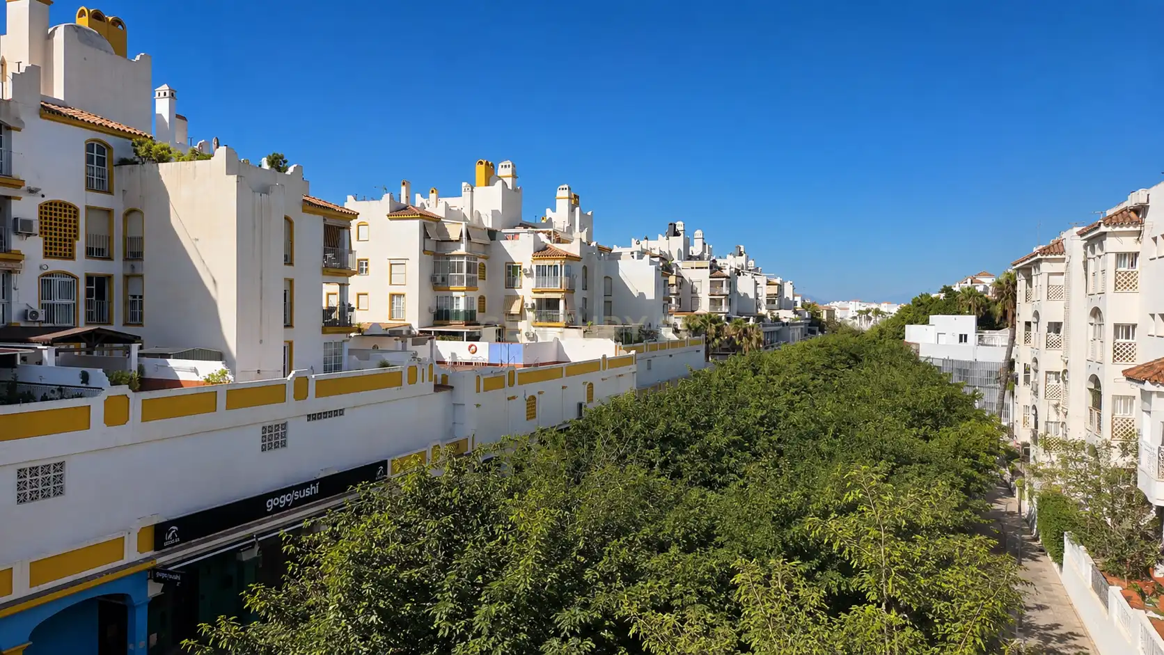 Vista exterior de Apartament en venda en Benalmádena amb Balcó