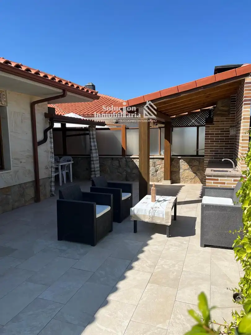 Chalet con piscina en venta en Martín Gaite, imagen 16