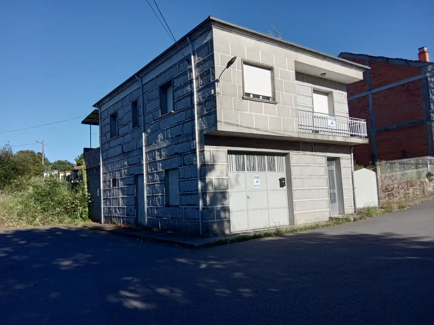 Vista exterior de Casa o chalet en venta en O Carballiño   con Terraza, Amueblado y Balcón