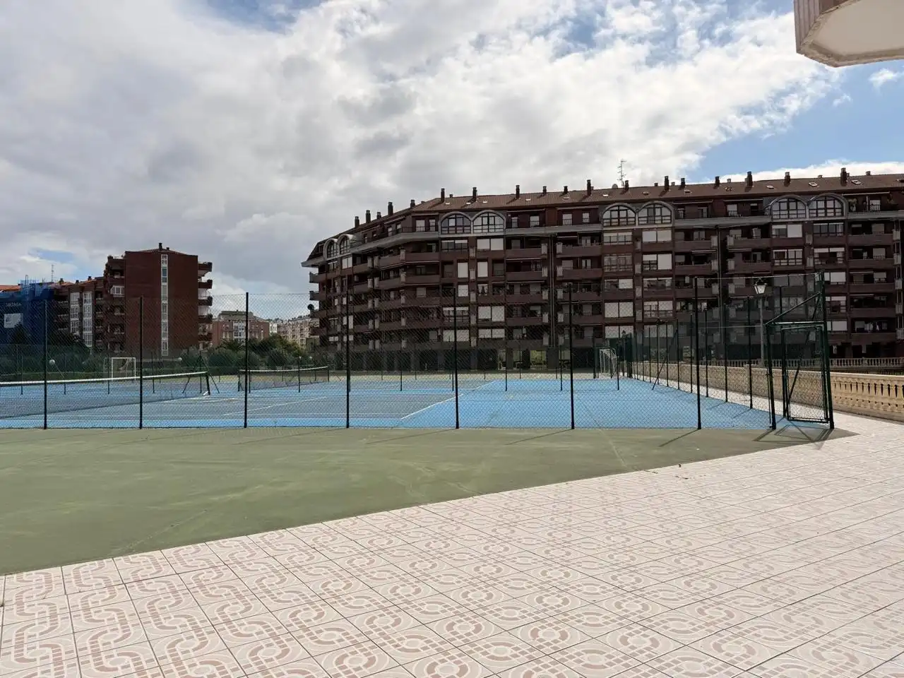 Parking of Flat for sale in Castro-Urdiales  with Heating, Parquet flooring and Terrace