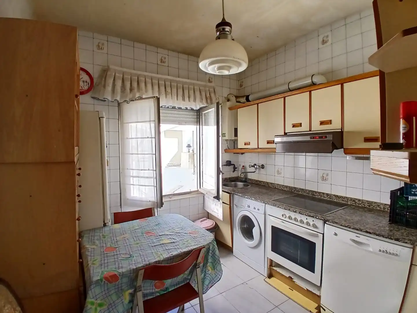 Kitchen of Flat for sale in  Logroño  with Heating