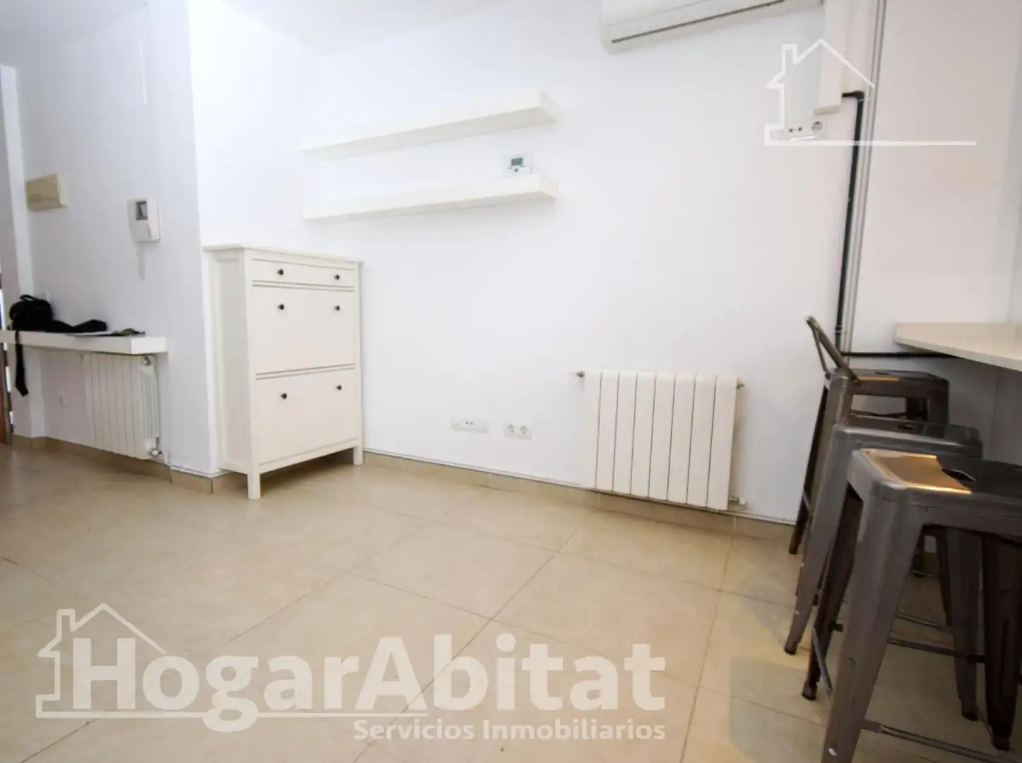 Habitación de Piso en venta en Valencia con Aire acondicionado y Calefacción