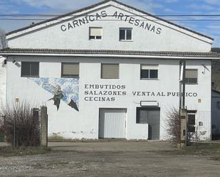 Industrial buildings for sale in Carretera de Golpejar, 1, Villamanín