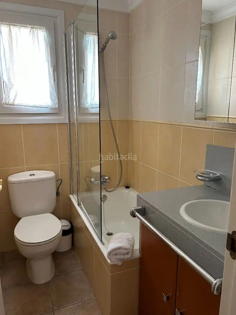 Casa pareada con piscina en venta en Avinguda Oliva Nova 9, imagen 6