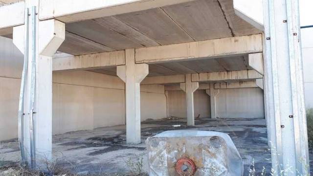 Nave industrial en Venta en Avenida Industria en El Viso de San Juan