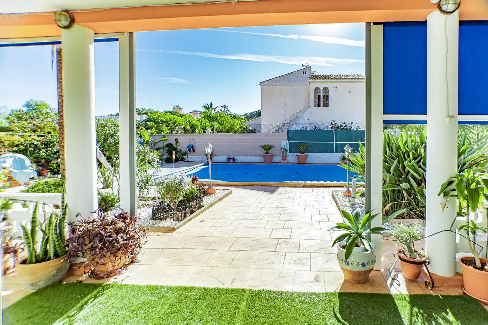 Terraza de Casa o chalet en venta en Roquetas de Mar con Aire acondicionado, Calefacción y Jardín privado