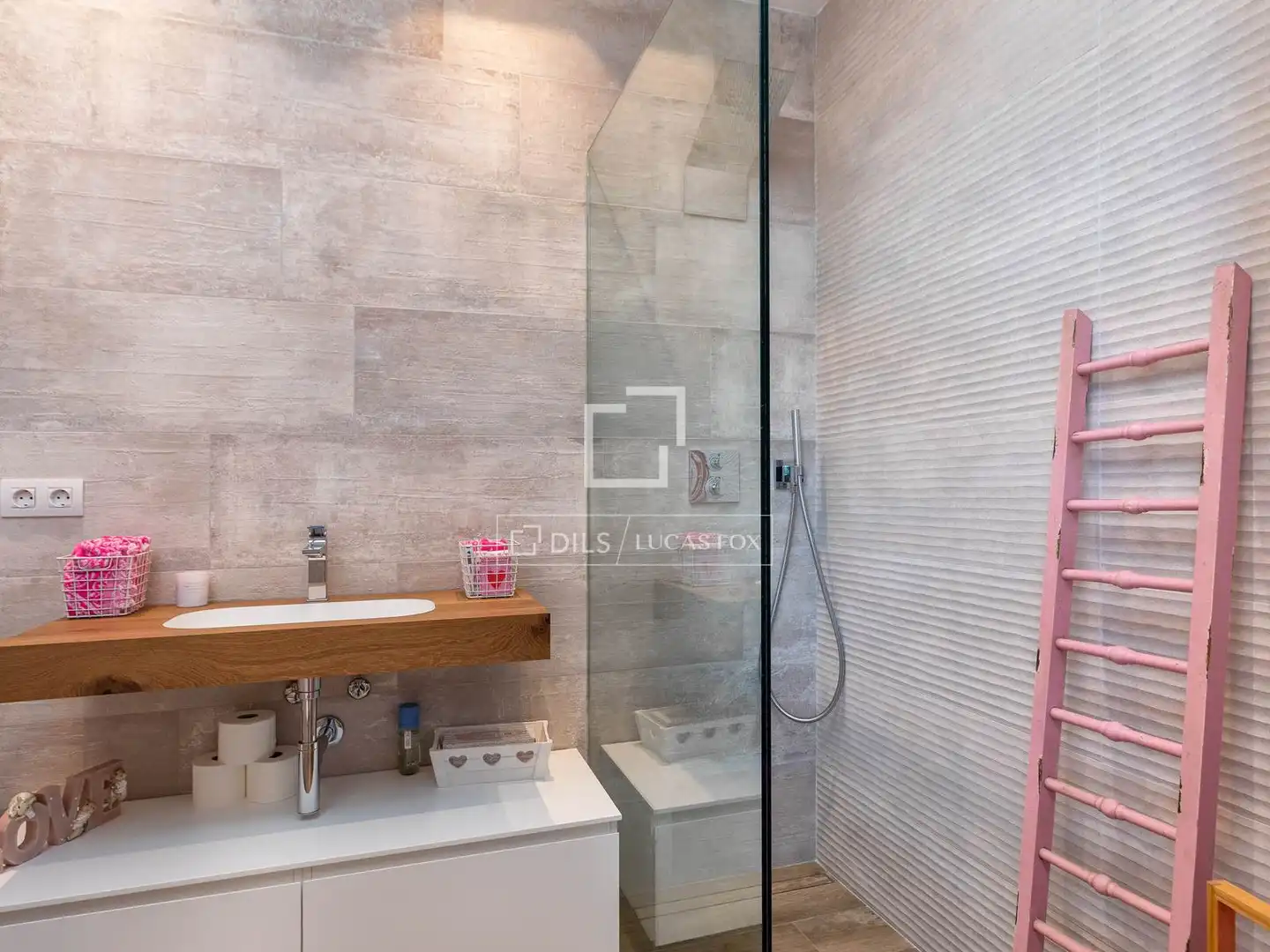 Baño de Casa o chalet en venta en Sant Julià de Ramis con Aire acondicionado, Calefacción y Terraza