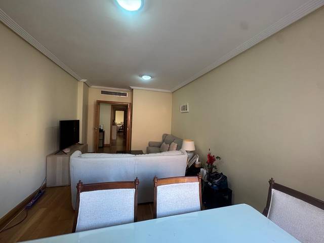 Piso en Venta en Nueva Andalucía