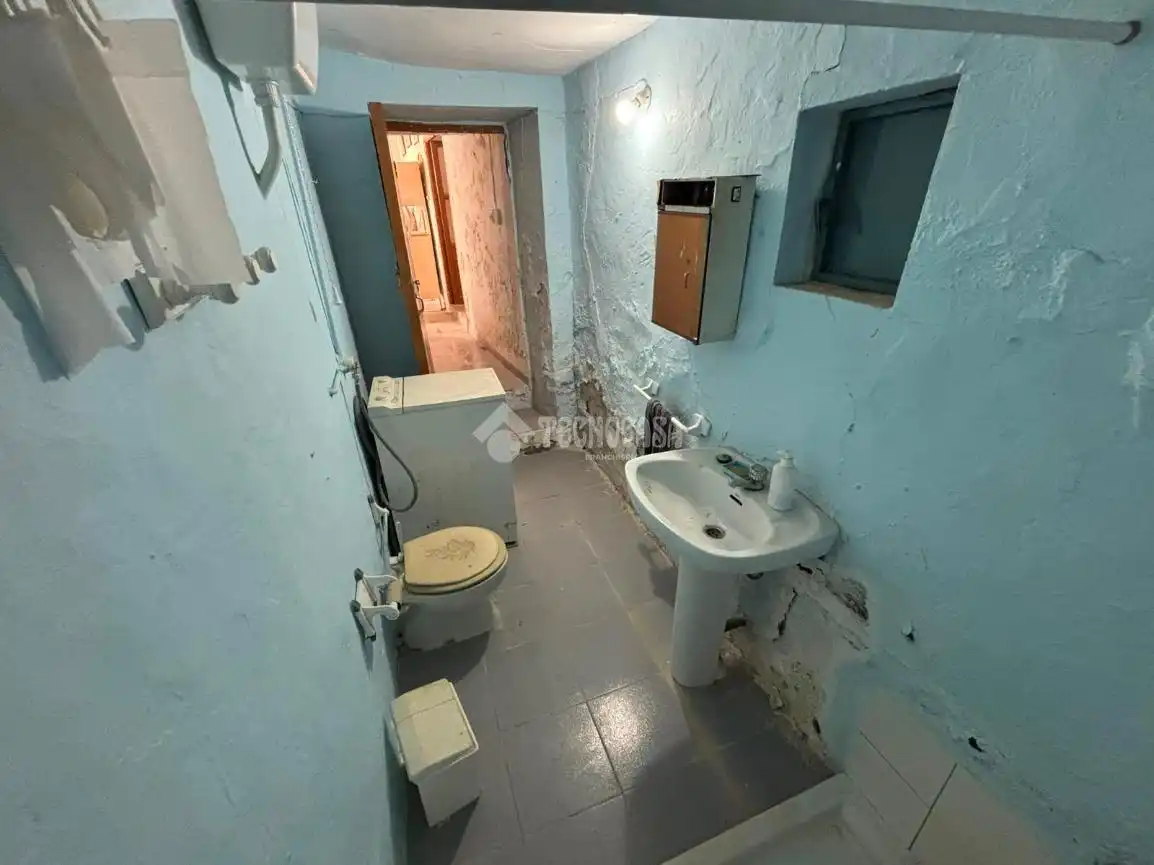 Detached homes for sale in Osuna