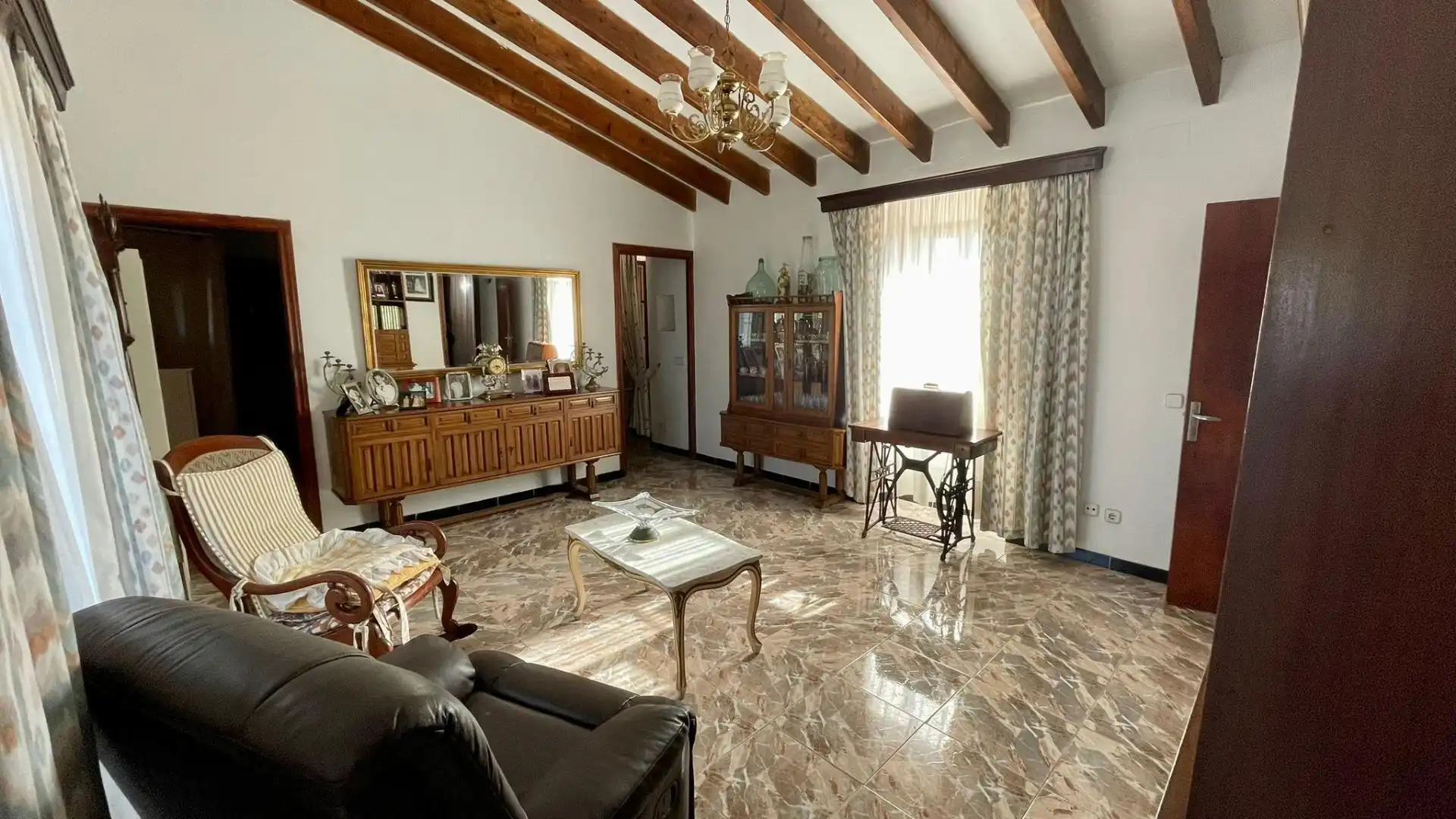 Country homes for sale in Sa Indioteria Rural