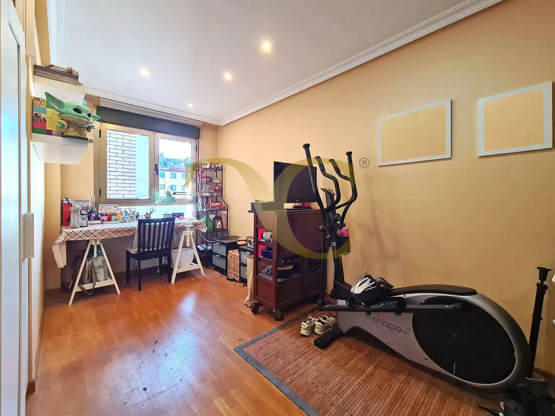 Maisonette zum Verkauf in Gijón  mit Heizung und Terrasse