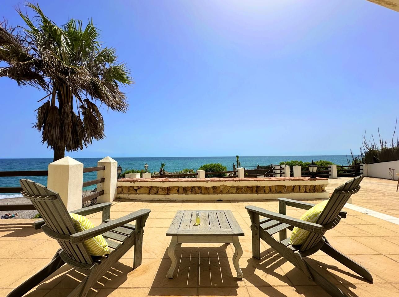 Terrace of House or chalet for sale in Manilva  with Air Conditioner, Private garden and Terrace