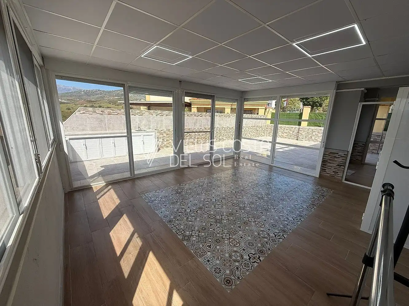 Terrassa de Apartament en venda en Vélez-Málaga amb Aire condicionat, Calefacció i Jardí privat