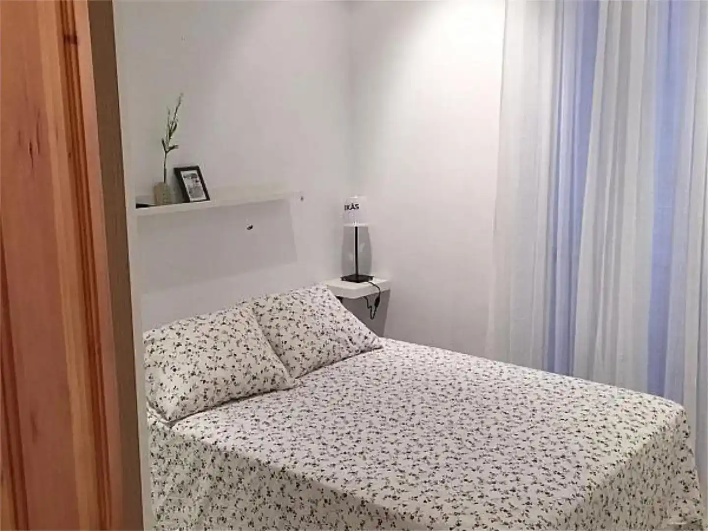 Bedroom of Apartments for rent in Casco Antiguo