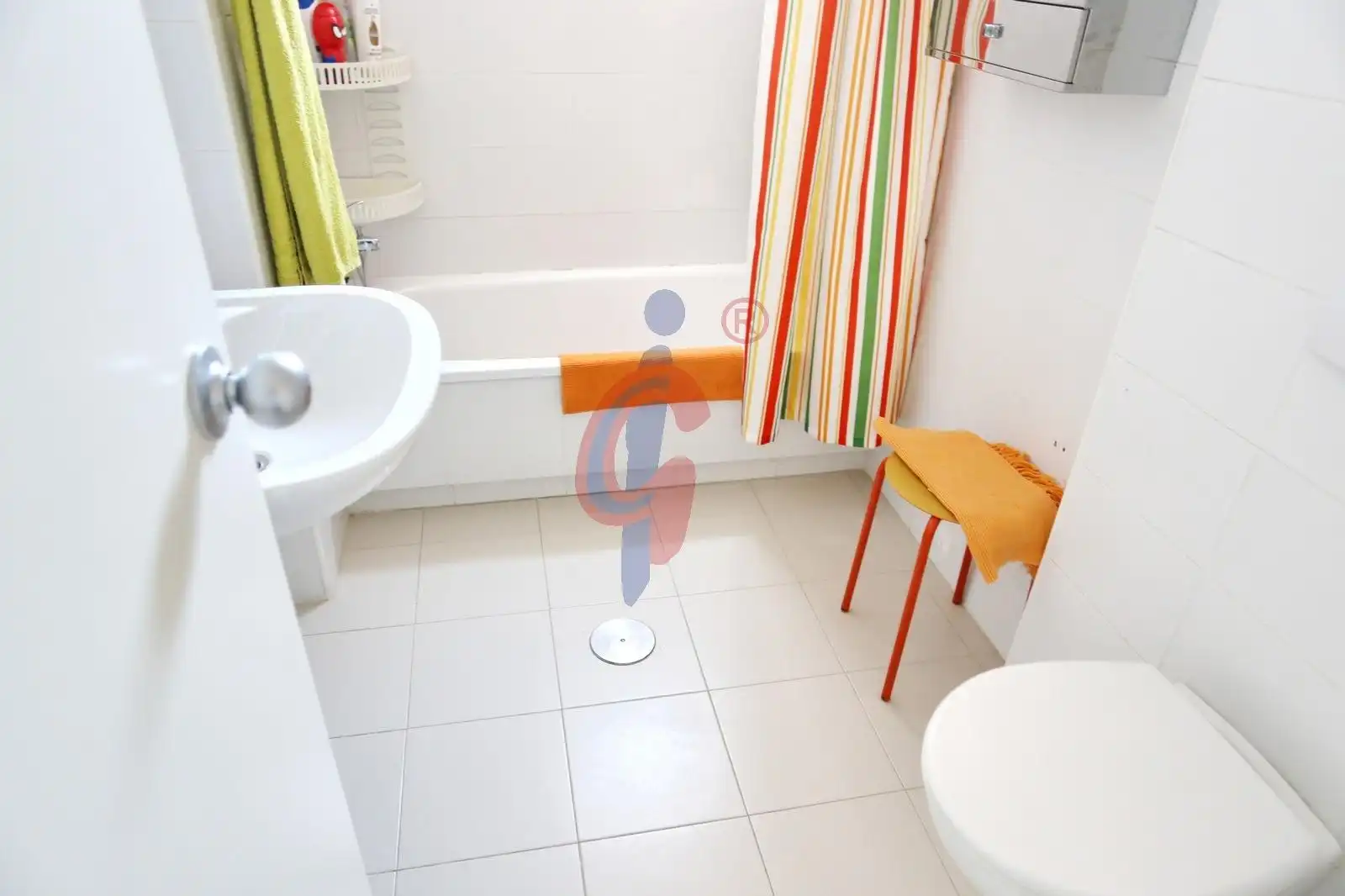 Bany de Apartament en venda en Guardamar del Segura amb Aire condicionat, Calefacció i Terrassa