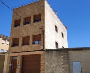 Vista exterior de Casa o xalet en venda en Tardienta amb Terrassa