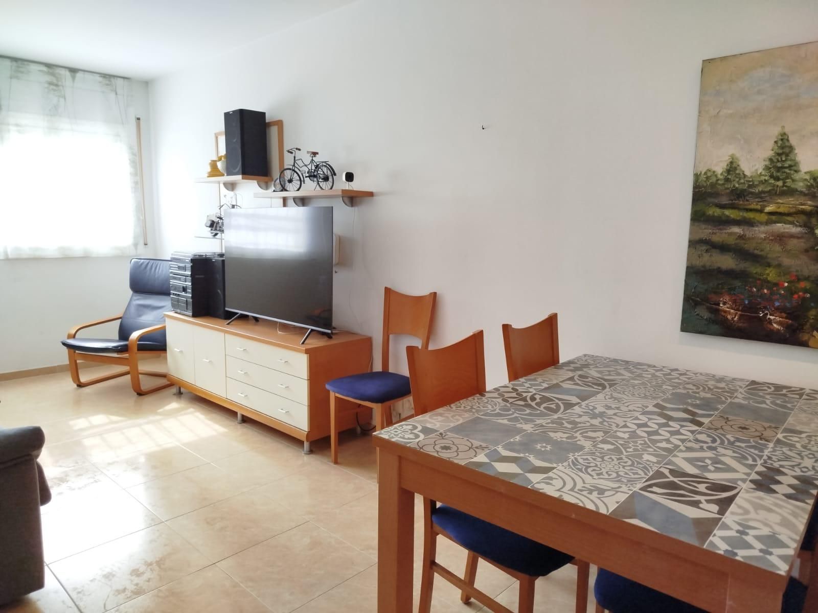 Sala d'estar de Pis en venda en Calafell amb Aire condicionat i Calefacció