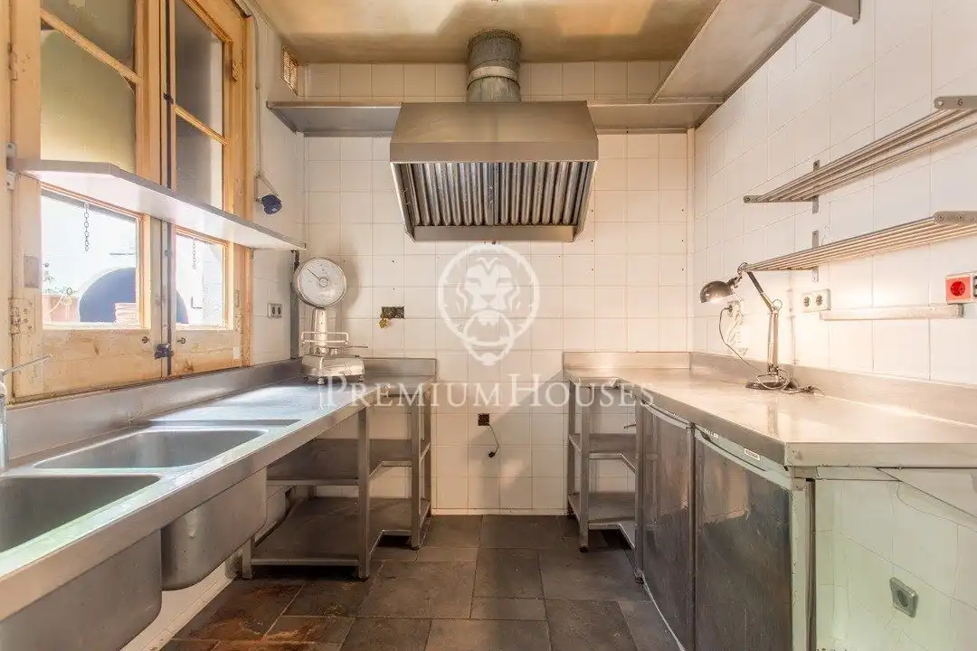 Cocina de Finca rústica en venta en Mataró con Balcón