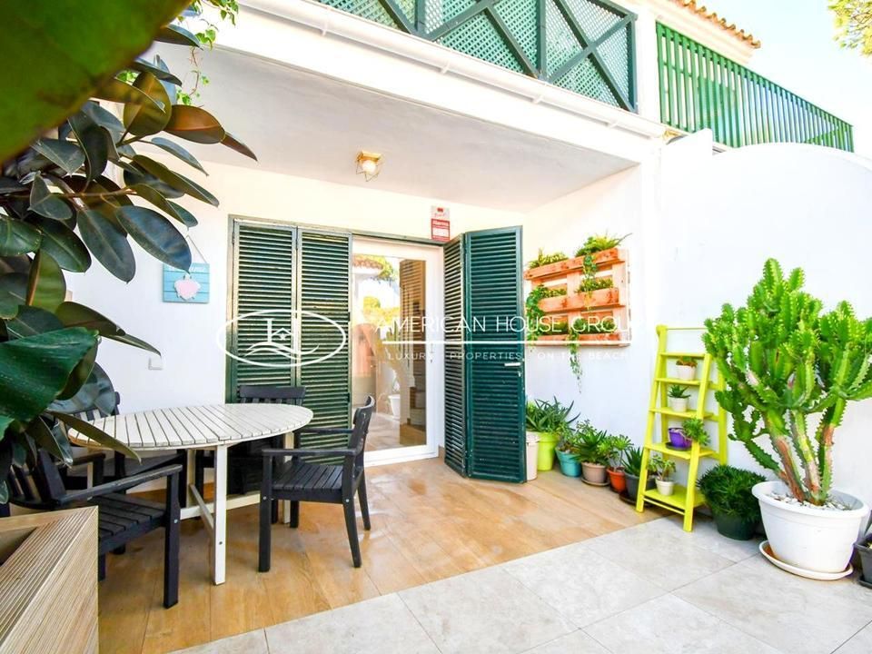 Terrace of House or chalet for sale in Chiclana de la Frontera  with Air Conditioner, Private garden and Terrace