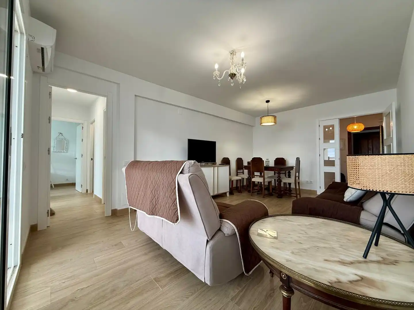 Sala d'estar de Pis en venda en El Puerto de Santa María amb Aire condicionat, Calefacció i Jardí privat