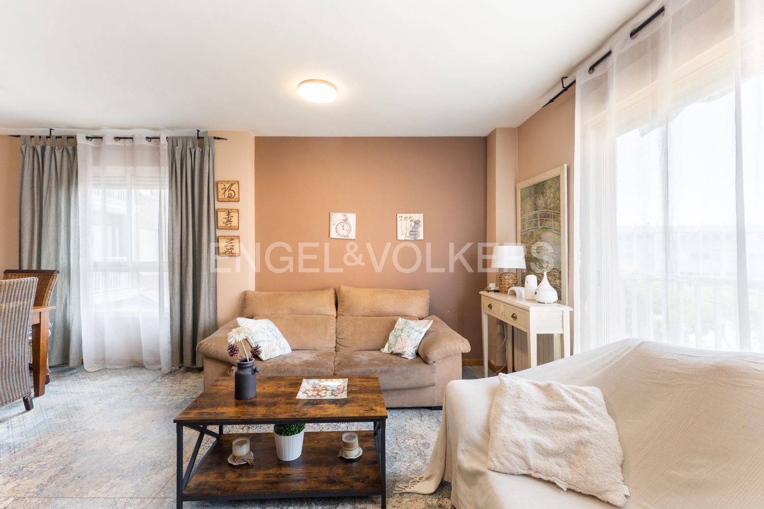 Sala d'estar de Apartament en venda en Castellón de la Plana / Castelló de la Plana amb Aire condicionat, Calefacció i Balcó
