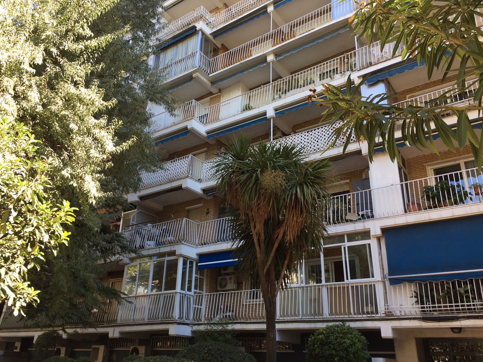 Flat for sale in Calle Pintor Velazquez, Norte - Universidad