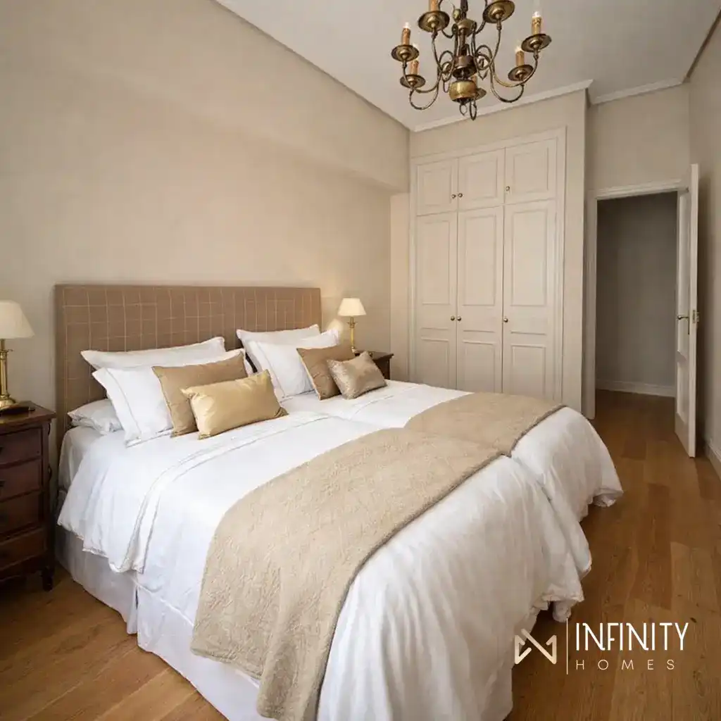 Bedroom of Flat for rent in Bilbao   with Heating
