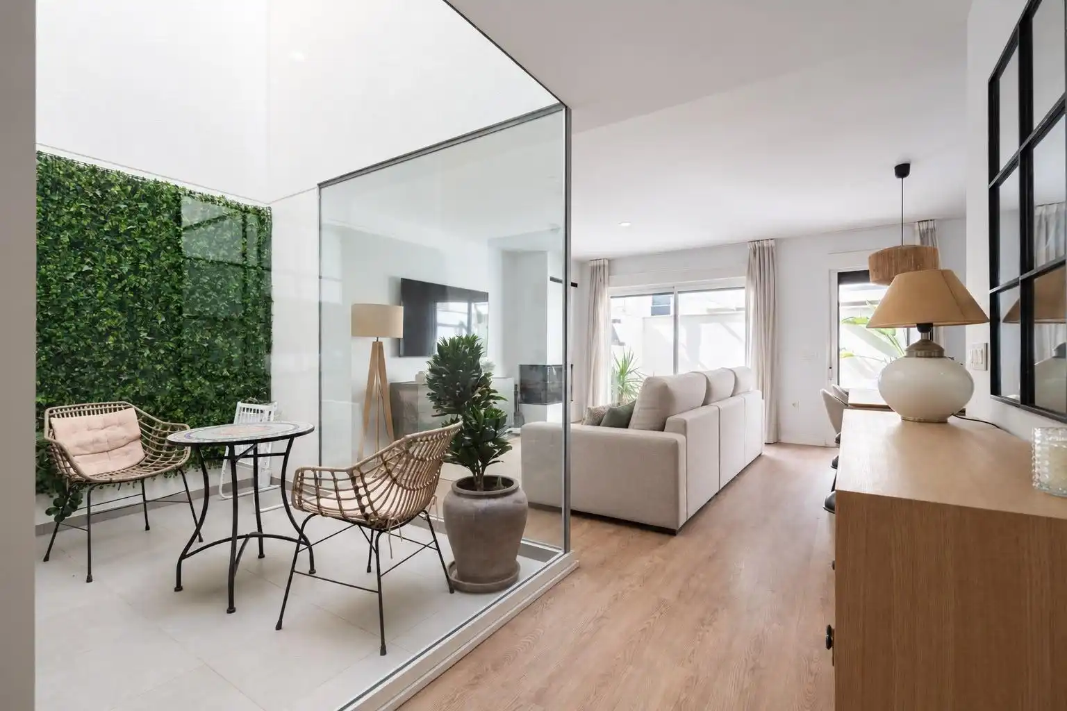 Casa amb jardí en venda a Los Molinos - Villa Blanca