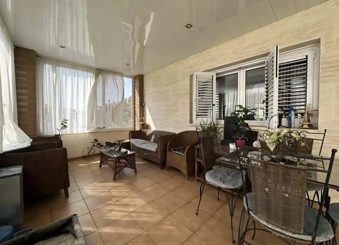 Chalet con terraza en venta en Carrer 17, imagen 3