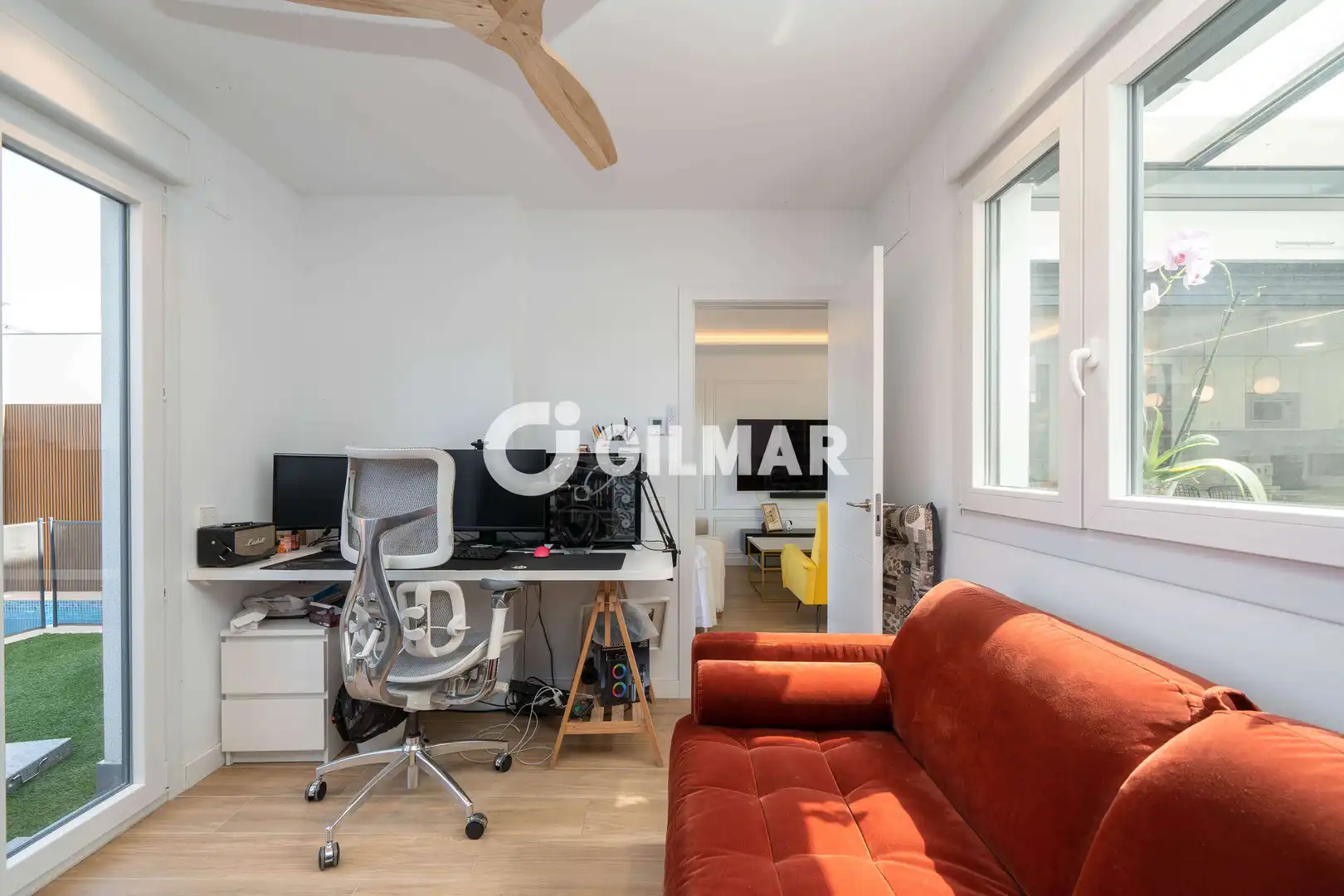 Casa adosada en venta en Madrid con Calefacción, Jardín privado y Piscina