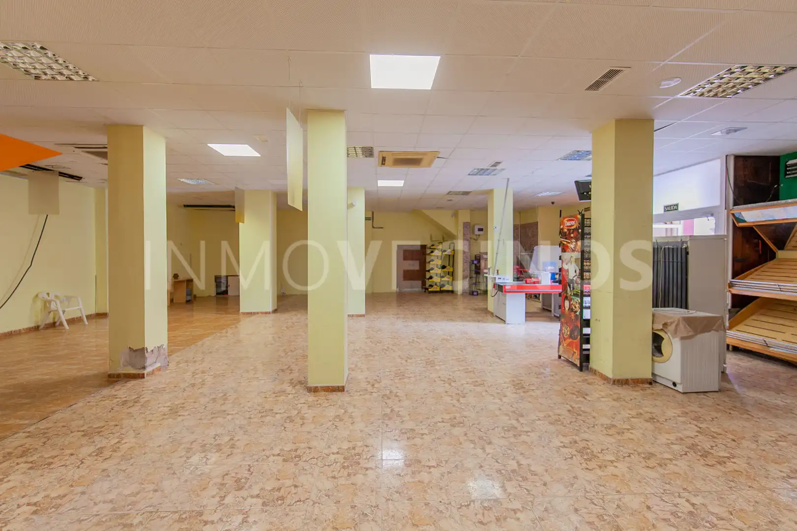 Local en venta en Antella