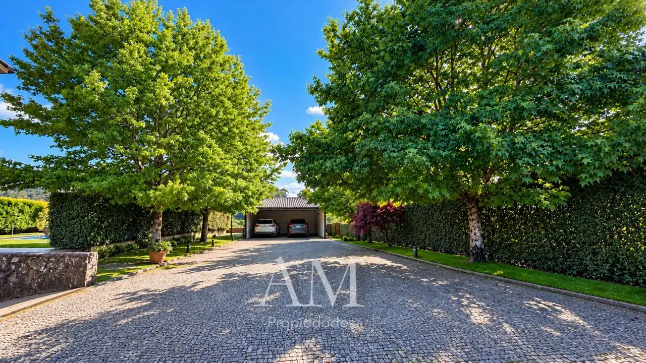 Villa con piscina in vendita a Zamanes