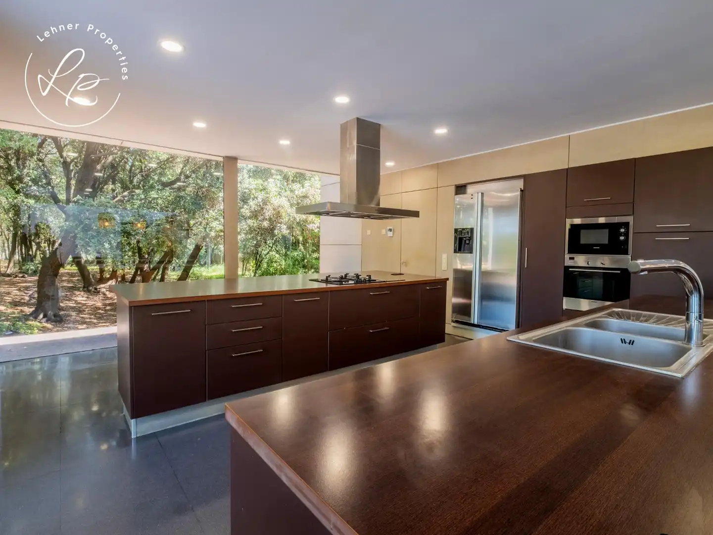 Cocina de Casa o chalet en venta en Avinyonet de Puigventós con Aire acondicionado, Calefacción y Jardín privado