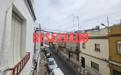 Vista exterior de Casa adosada en venda en San Juan de Aznalfarache