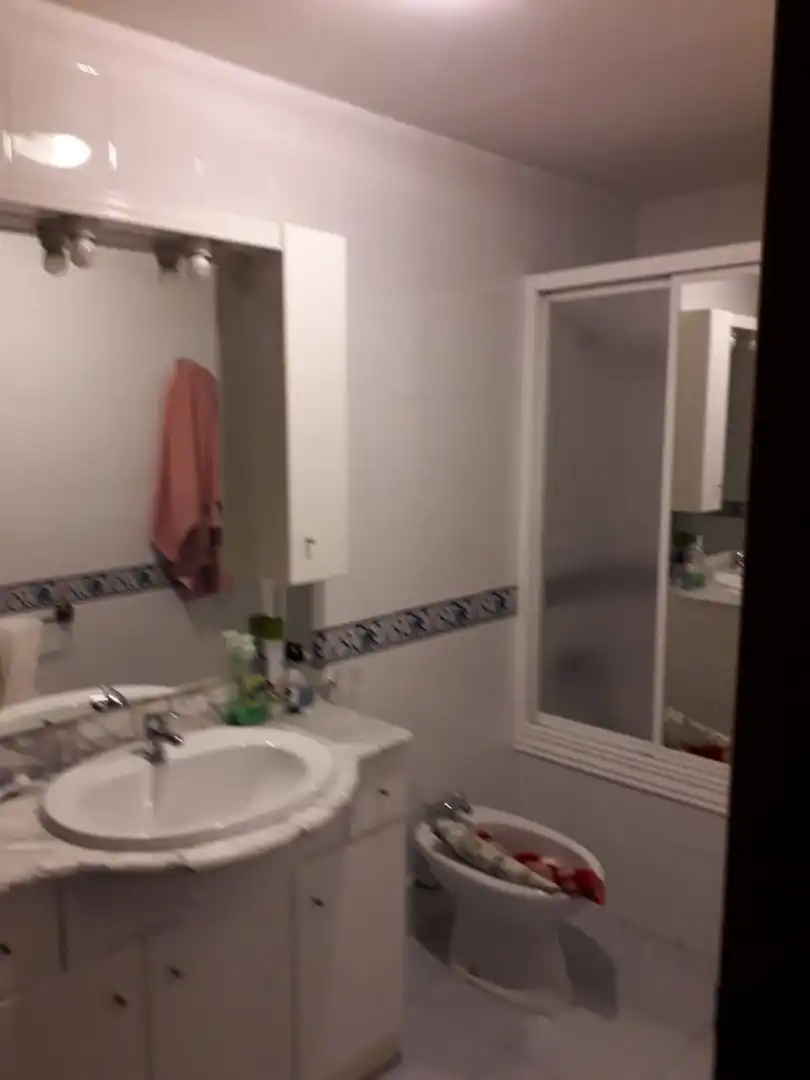 Bathroom of Flat for rent in Huelva  with Air Conditioner, Parquet flooring and Terrace