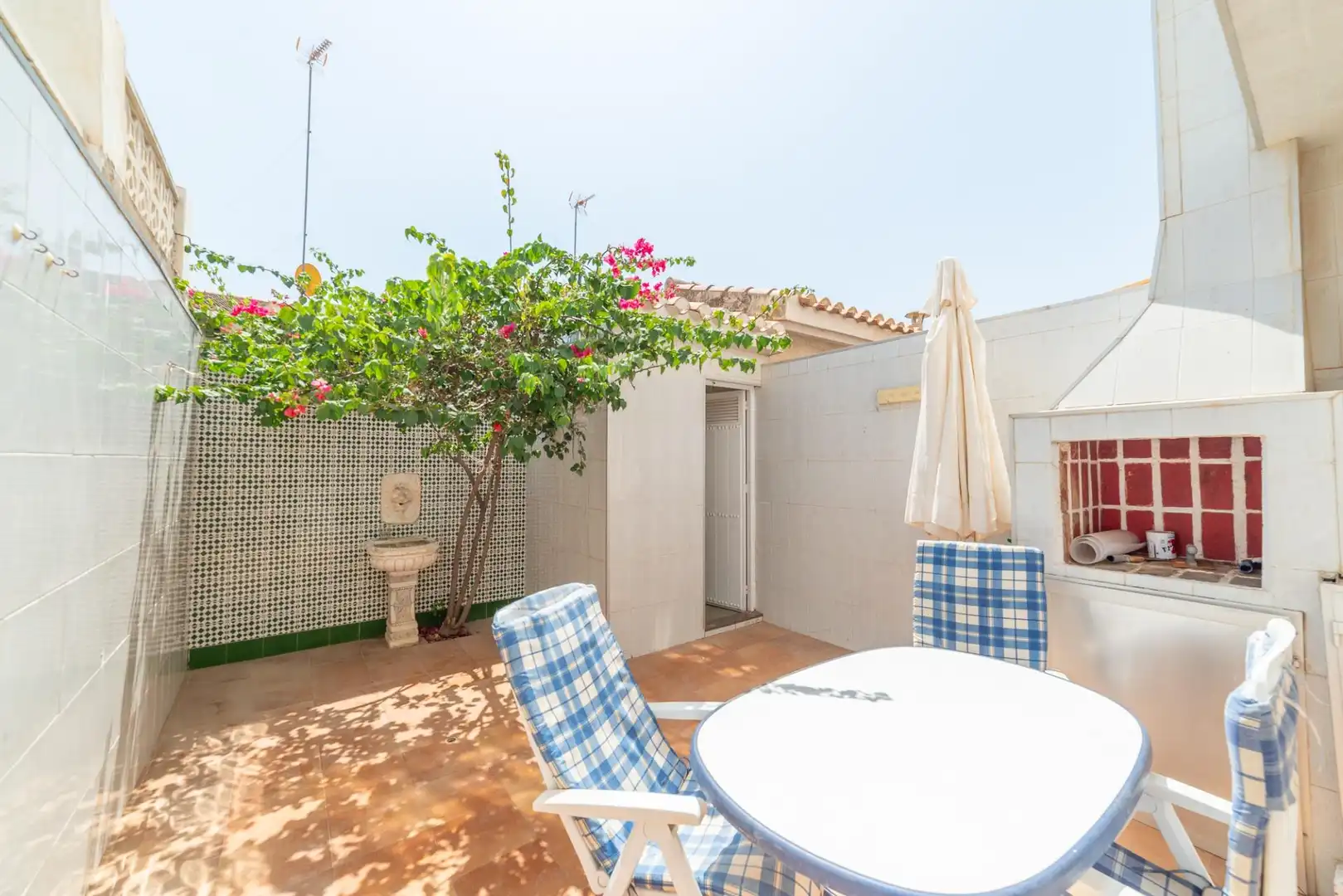 Terrassa de Casa adosada en venda en San Javier amb Aire condicionat, Jardí privat i Moblat