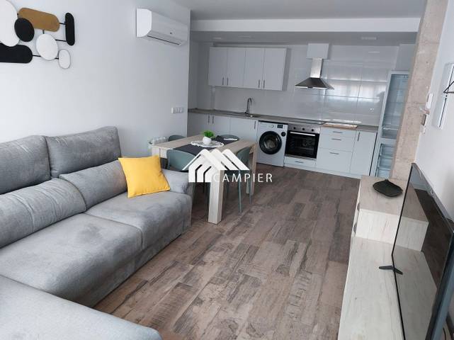 Piso en Venta en Calle Francisco Javier de Moya en Hospital