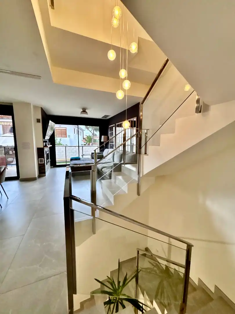 Casa o xalet en venda en Sant Joan d'Alacant amb Aire condicionat, Jardí privat i Terrassa