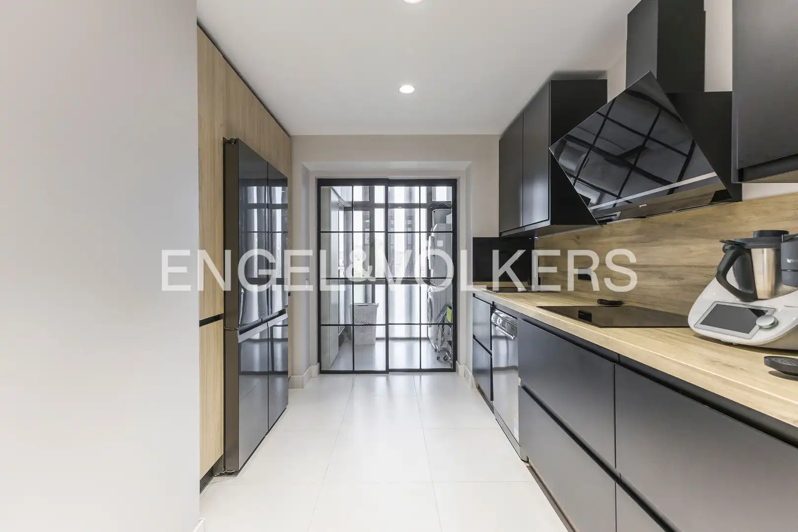 Flat for sale in Avenida de Pío XII, Castilla