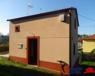 Exterior view of House or chalet for sale in Oleiros
